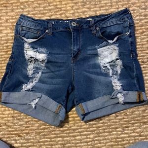 Very nice Jean shorts